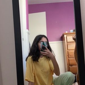 BRANDY MELVILLE HONEY TOP